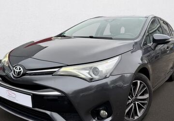 Toyota Avensis 238.000 km 7.399 &euro; Frankfurt am Main 60386