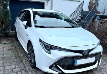 Toyota Corolla 60.000 km 19.900 &euro; Groß-Gerau 64521