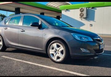 Opel Astra 123.000 km 5.300 &euro; Hanau 63450