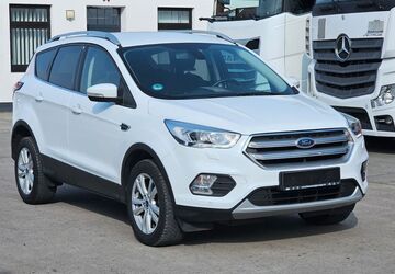 Ford Kuga 68.200 km 14.990 &euro; Babenhausen 64832