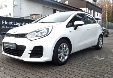 Kia Rio 99.990 km 7.400 &euro; Hanau ( bei Frankfurt /M.) 63456