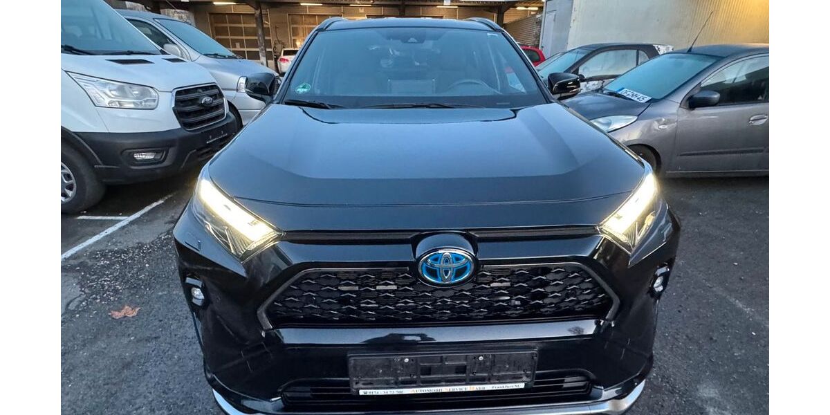 Toyota RAV 4 42.700 km 37.900 &euro; Frankfurt - Griesheim 65933