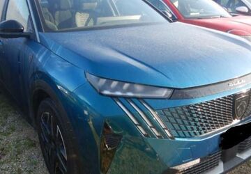 Peugeot 5008 12.909 km 30.280 &euro; Rüsselsheim 65428