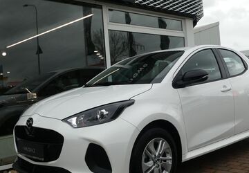 Mazda 2 Hybrid 2.900 km 21.290 &euro; Groß-Umstadt 64823