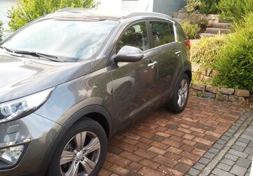 Kia Sportage 125.000 km 7.400 &euro; Frankfurt 60386