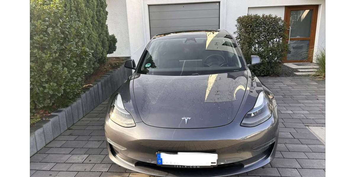 Tesla Model 3 108.000 km 24.600 &euro; Hofheim 65719