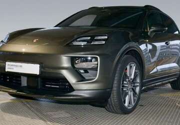 Porsche Macan 9.900 km 109.990 &euro; Frankfurt am Main 60314