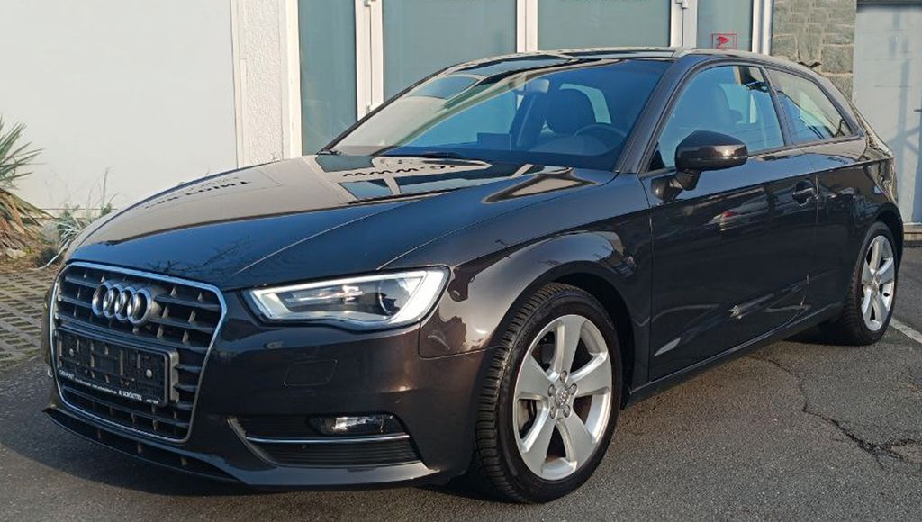 Audi A3 149.998 km 12.990 &euro; Rüsselsheim 65428