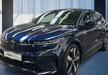 Renault Megane E-TECH 41.223 km 24.890 &euro; Frankfurt / Main 60314
