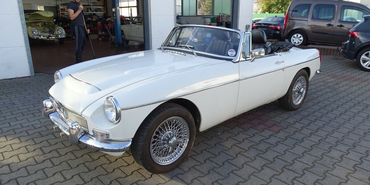 MG B Unikat V8 Alu Motor 2.195 km 22.990 &euro; Rodgau 63110