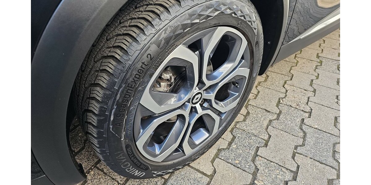 Renault Captur Techno Fast Track Insp. NEU, Kamera 28.353 km 20.670 &euro; Schwalbach/Taunus 65824