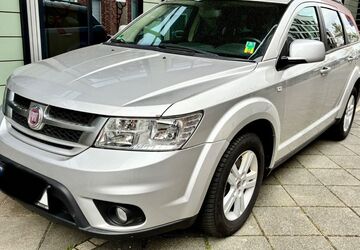 Fiat Freemont 107.500 km 7.900 &euro; Frankfurt am Main 60594