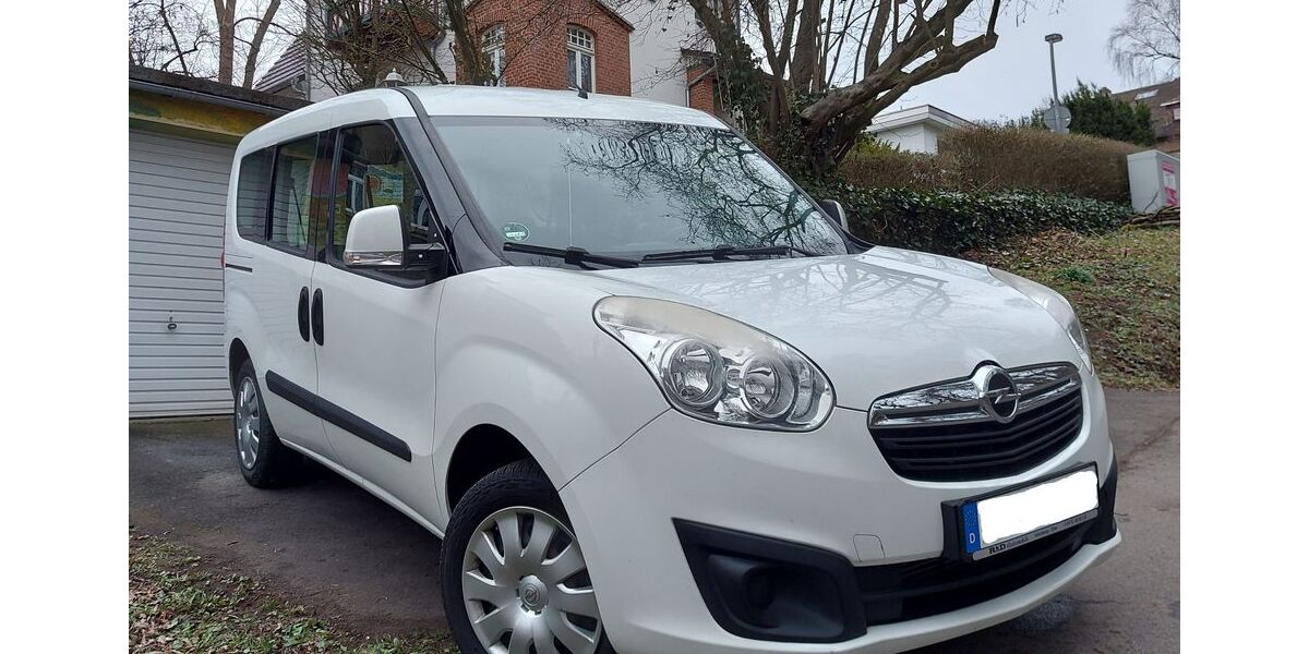 Opel Combo 73.000 km 10.500 &euro; Maintal 63477