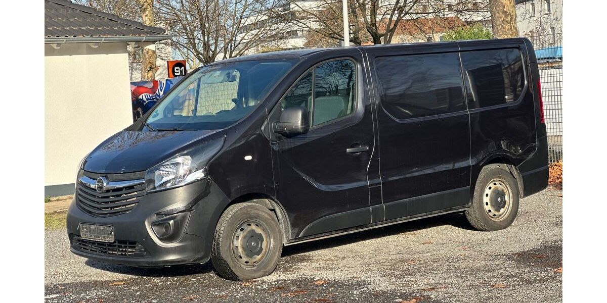 Opel Vivaro 203.000 km 7.990 &euro; Darmstadt 64293