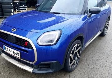 Mini Countryman S (Cooper) 7.909 km 39.633 &euro; Rödermark 63322