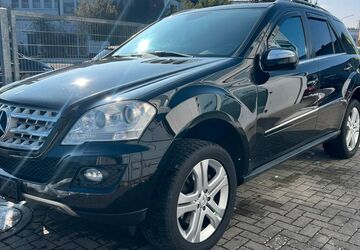 Mercedes-Benz ML 350 342.000 km 8.300 &euro; Rödermark 63322