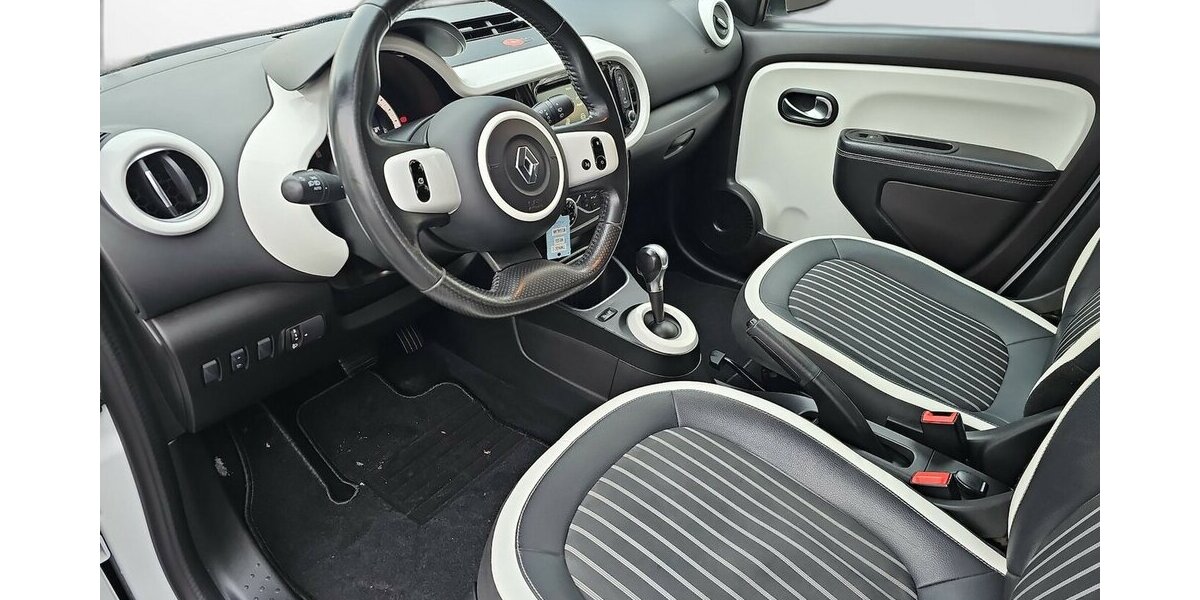 Renault Twingo Intens Electric Insp. Bremscheiben NEU 106.800 km 7.980 &euro; Schwalbach/Taunus 65824