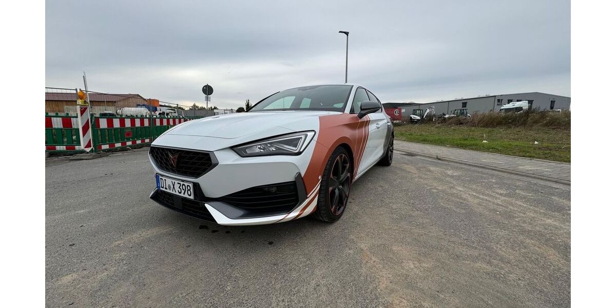 Cupra Leon 34.000 km 26.499 &euro; Babenhausen 64832
