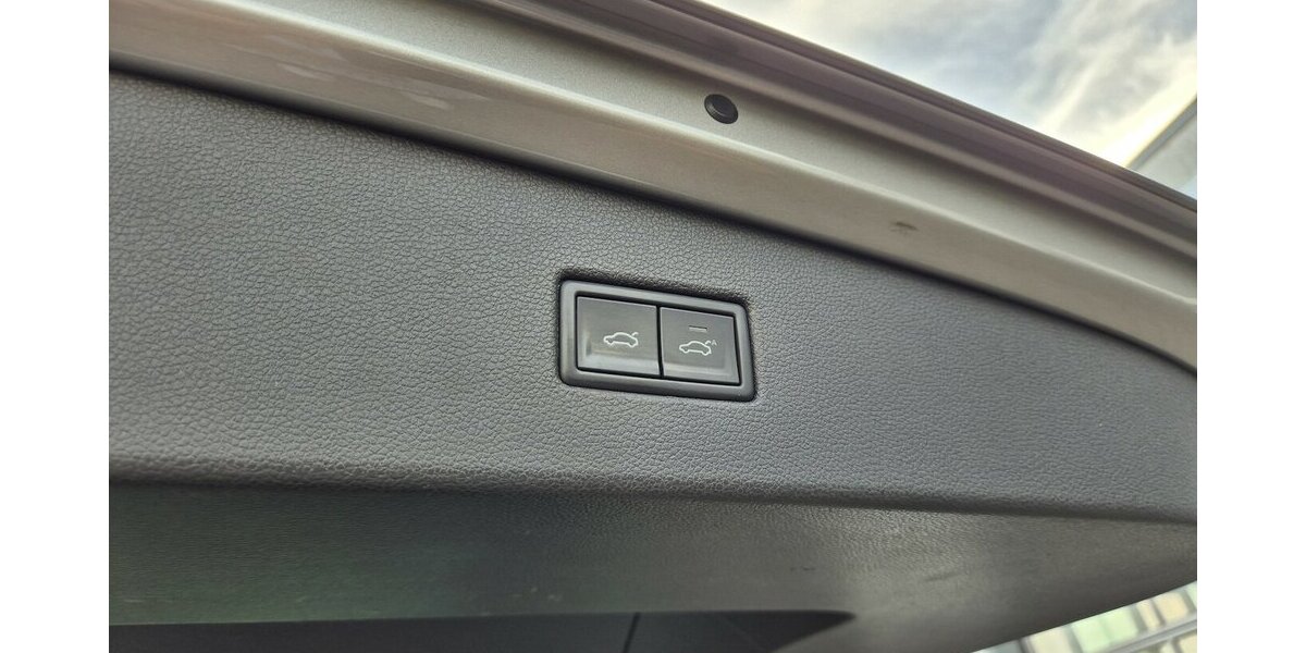 VW Tiguan Highline BMTStart-Stopp 61.222 km 22.790 &euro; Rodgau 63110