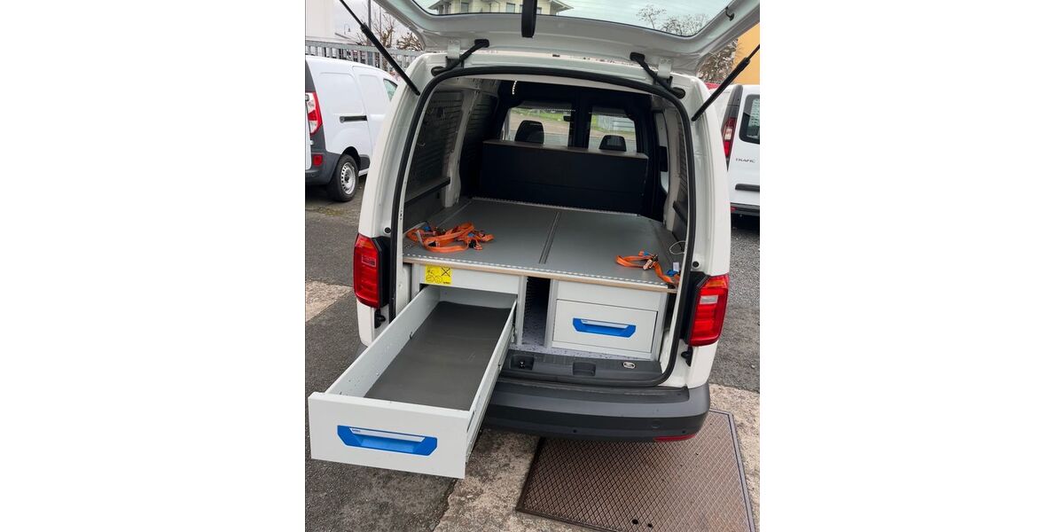 VW Caddy Maxi 72.000 km 18.200 &euro; Darmstadt 64283