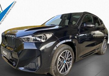 BMW iX1 43.786 km 36.490 &euro; Bad Homburg 61352