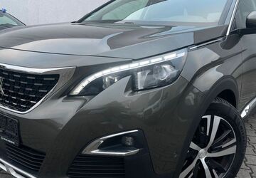 Peugeot 3008 93.000 km 16.690 &euro; Rüsselsheim 65428