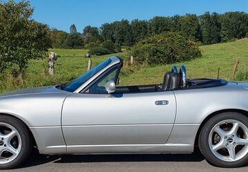 Mazda MX-5 210.000 km 11.300 &euro; Gründau 63584