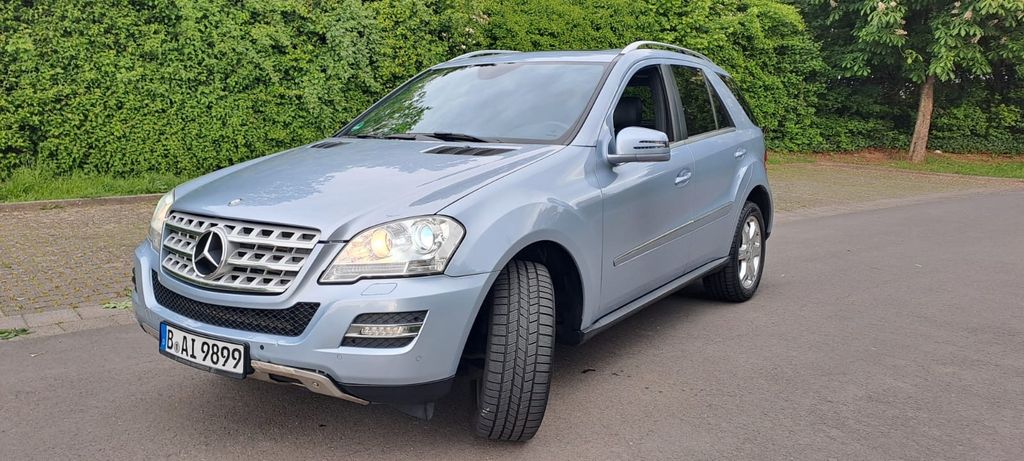 Mercedes-Benz ML 300 258.000 km 9.250 &euro; Altenstadt-Oberau 63674