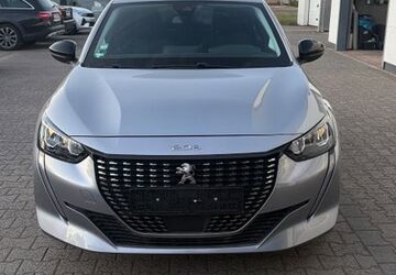 Peugeot 208 10.000 km 12.700 &euro; Rödermark 63322