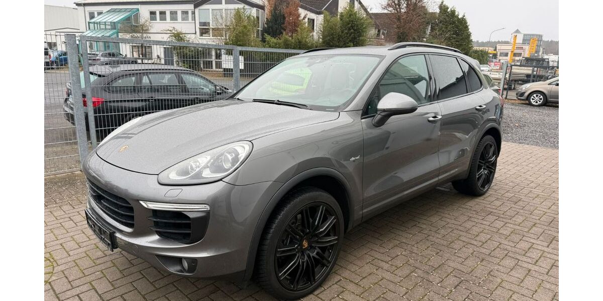 Porsche Cayenne 164.000 km 34.000 &euro; Rödermark 63322
