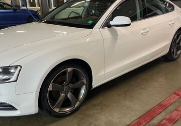 Audi A5 152.000 km 13.400 &euro; Büttelborn 64572