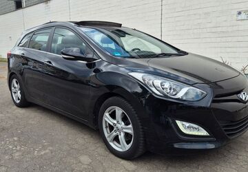 Hyundai i30 202.000 km 3.599 &euro; Kelkheim ( Taunus ) 65779