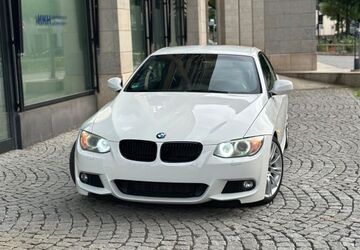 BMW 320 319.576 km 11.990 &euro; Offenbach am Main 63069