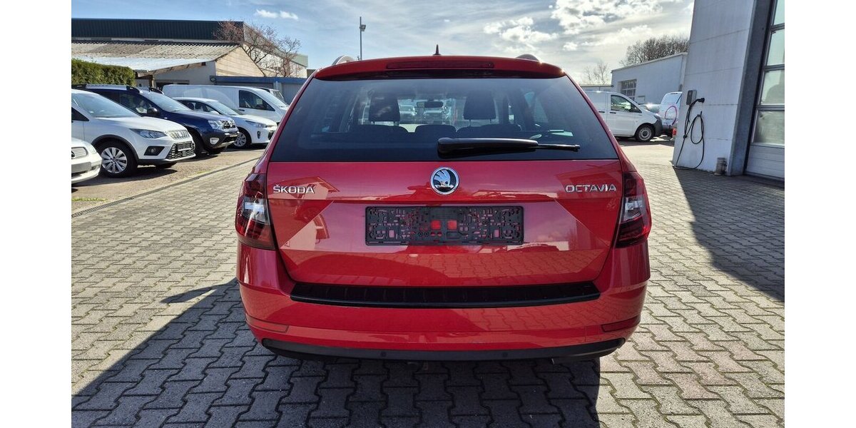 Skoda Octavia 1,5 TSI Soleil DSG, Klimaauto., PDC 96.715 km 15.390 &euro; Rodgau 63110