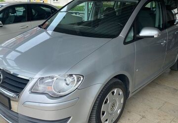 VW Touran 172.000 km 6.999 &euro; Neu-Isenburg 63263