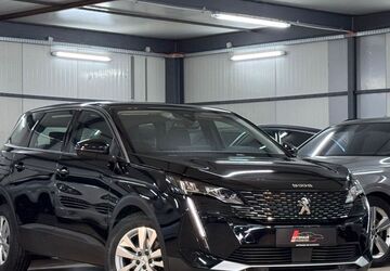 Peugeot 5008 123.021 km 16.890 &euro; Maintal 63477