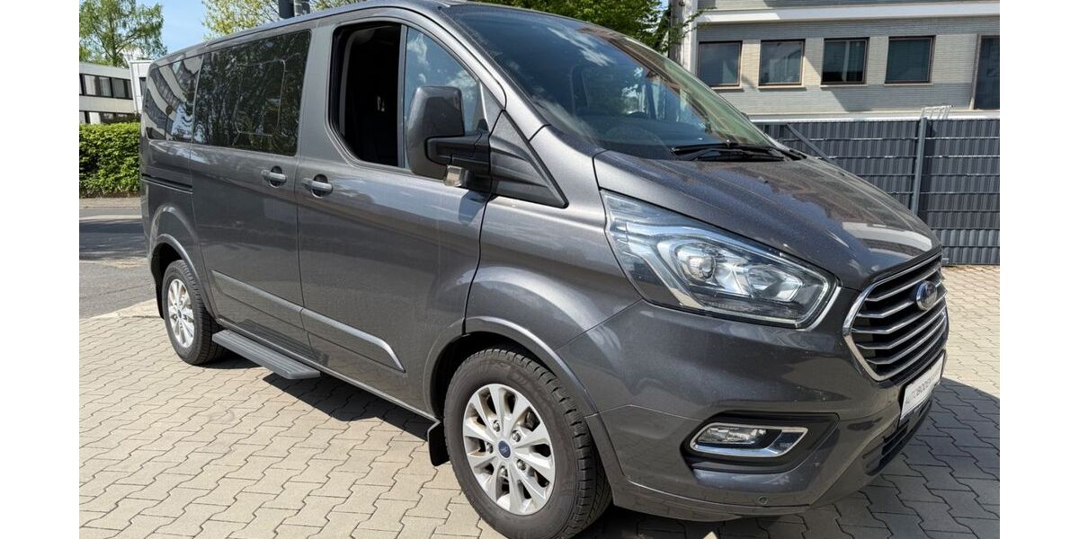Ford Tourneo Custom 82.817 km 28.900 &euro; Frankfurt am Main / Bergen-Enkheim 60388