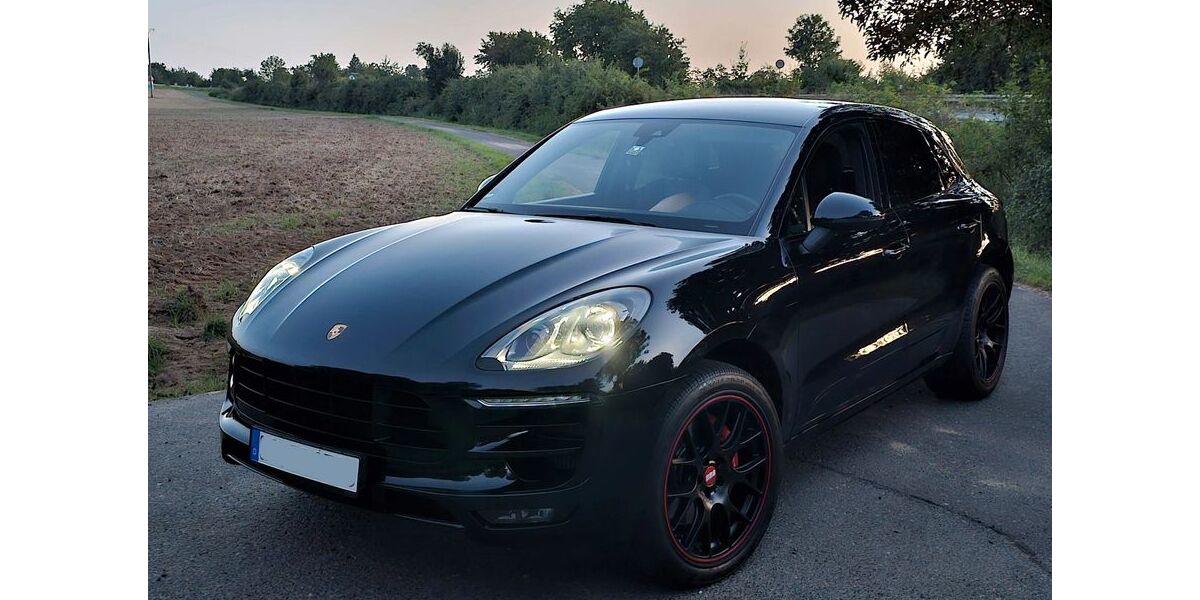 Porsche Macan 94.000 km 39.900 &euro; Karben 61184