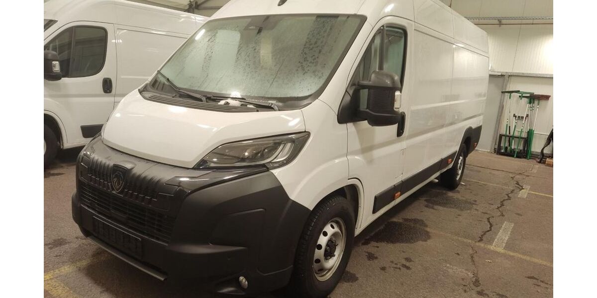 Peugeot Boxer 31.811 km 23.980 &euro; Rüsselsheim 65428