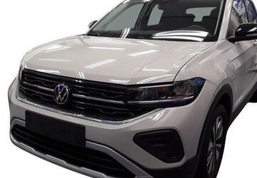 VW T-Cross 11.226 km 23.480 &euro; Frankfurt 60326