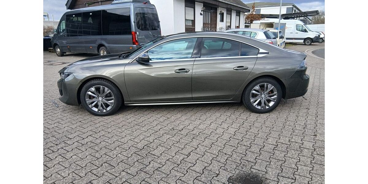 Peugeot 508 128.500 km 13.500 &euro; Frankfurt/Main 65933