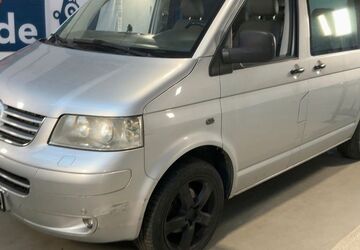 VW T5 Transporter 249.000 km 6.990 &euro; Frankfurt am Main 65933