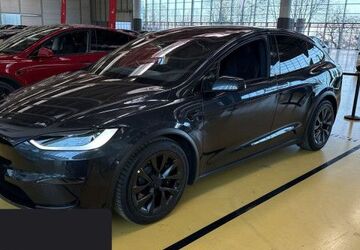 Tesla Model X 29.347 km 85.700 &euro; Hanau 63457