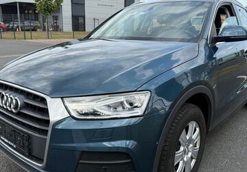 Audi Q3 74.000 km 15.900 &euro; Frankfurt am Main 60386