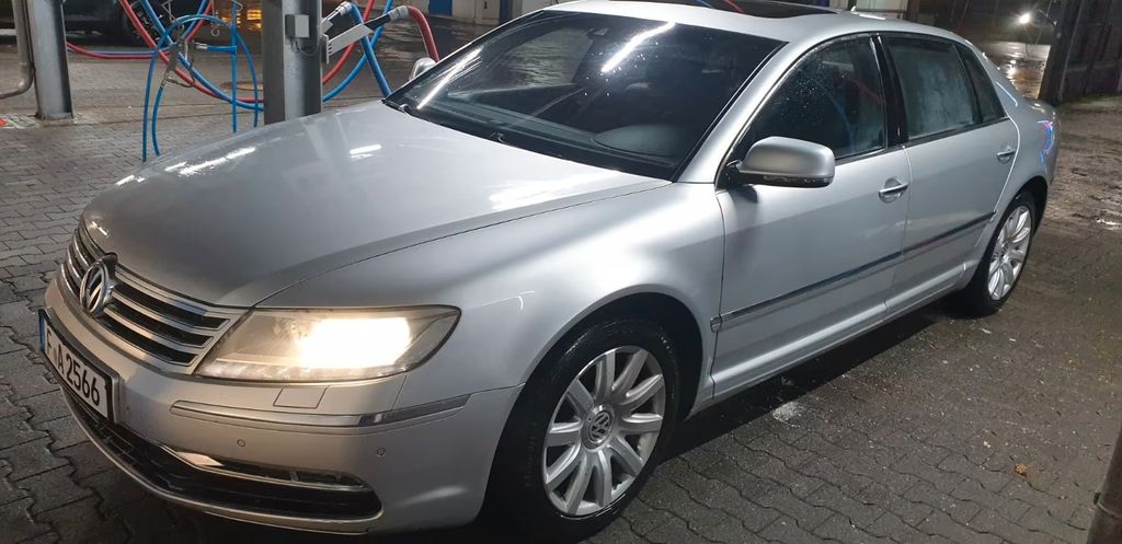VW Phaeton 305.000 km 7.600 &euro; Frankfurt 60437