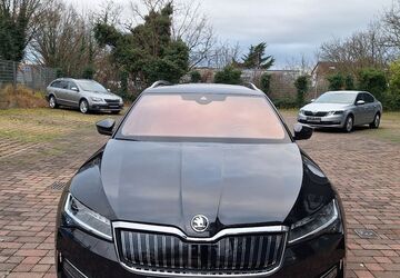 Skoda Superb 9.500 km 28.990 &euro; Darmstadt 64293