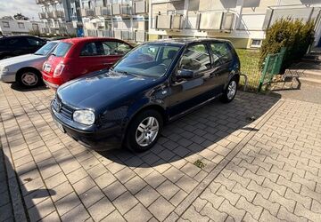 VW Golf 187.213 km 1.200 &euro; Eschborn 65760