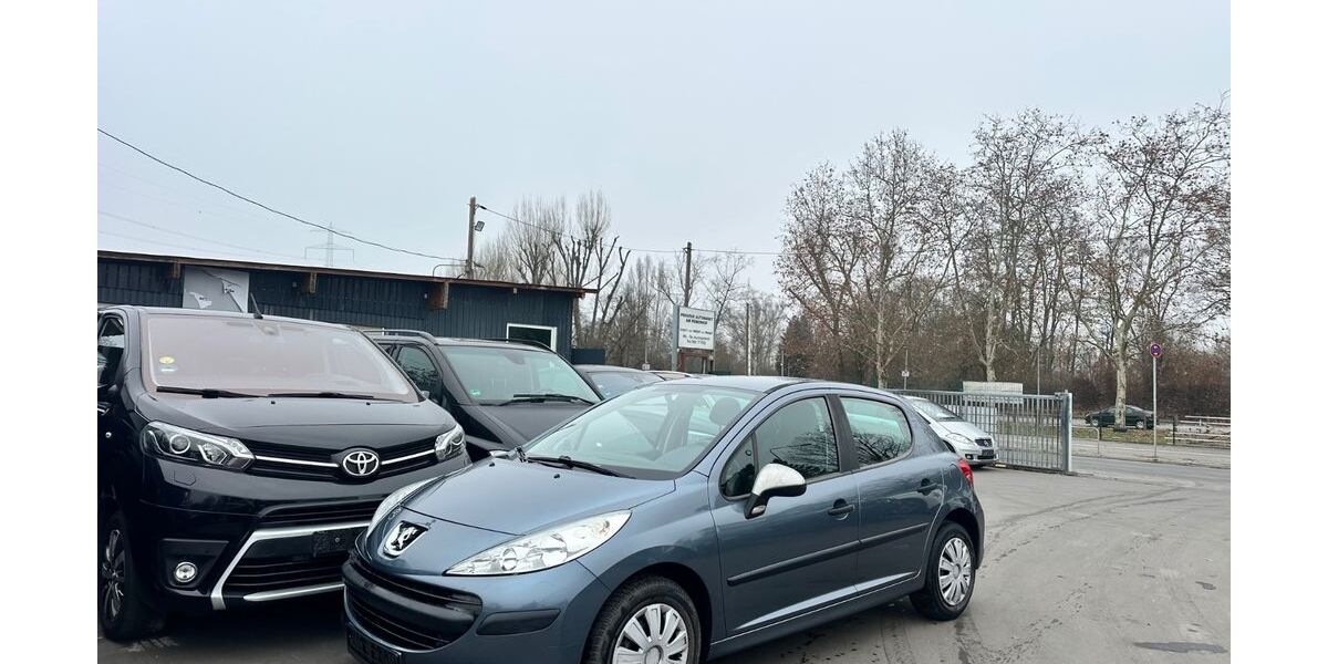 Peugeot 207 56.000 km 3.999 &euro; Frankfurt am Main 60486