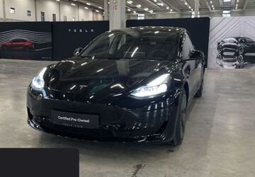 Tesla Model 3 81.979 km 22.800 &euro; Hanau 63457
