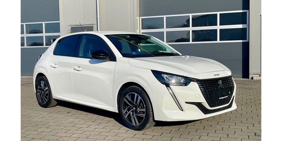 Peugeot 208 26.000 km 14.900 &euro; Babenhausen 64832